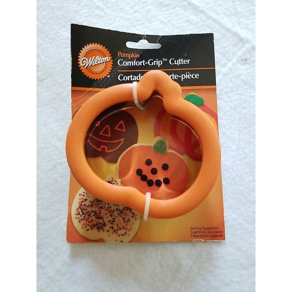Wilton Cookie Cutter Comfort Grip Pumpkin, Halloween, Jack-O-Lantern